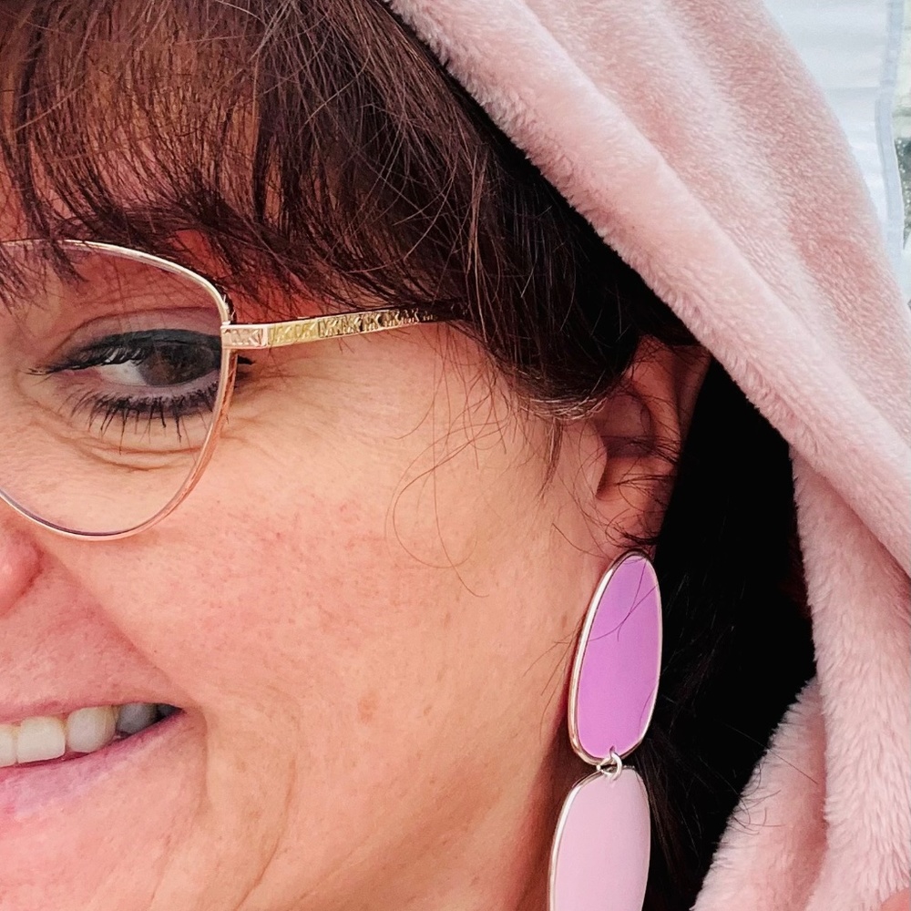Pink & Pinker earrings - Picture 2 of 2
